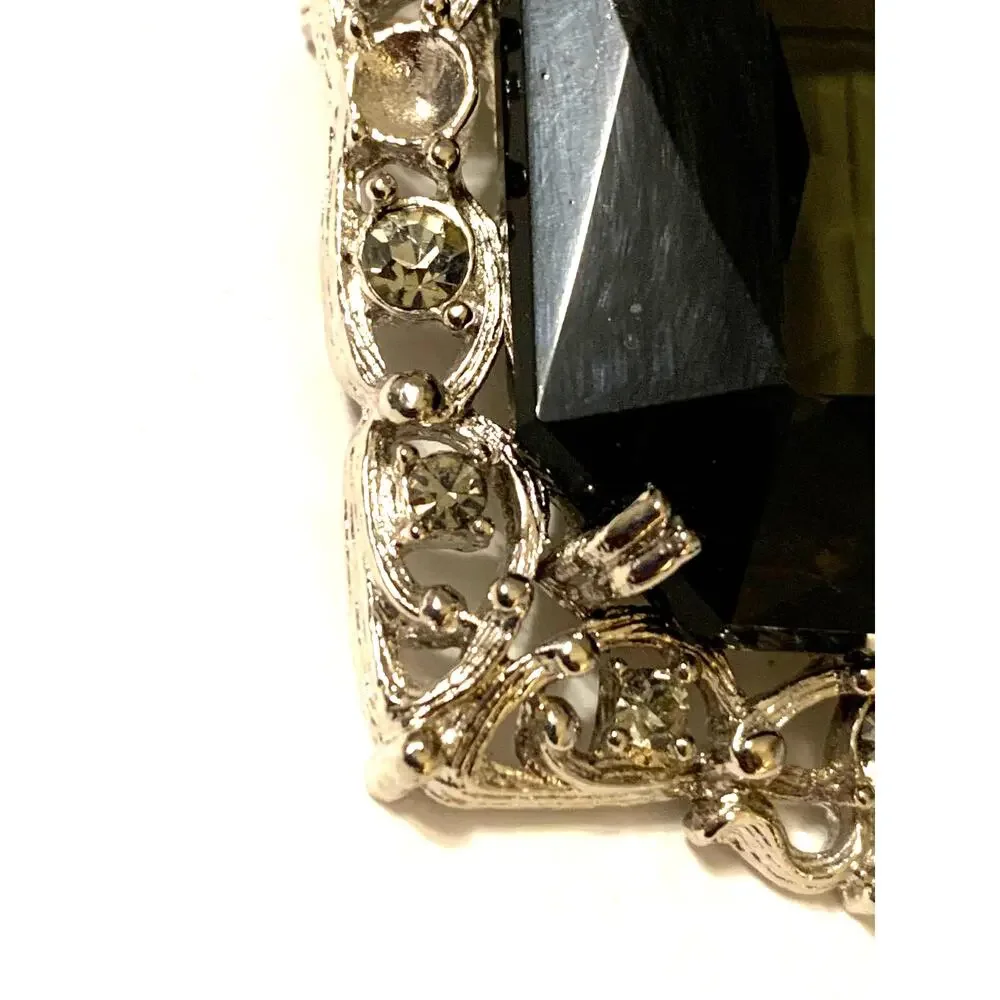 Sarah Coventry‎ Celebrity Pendant/Brooch 1962 Signed